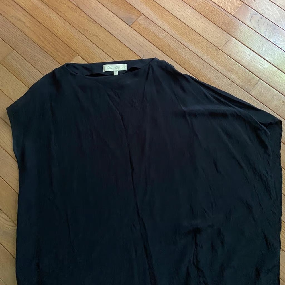 Olive Olivia silk asymmetric blouse